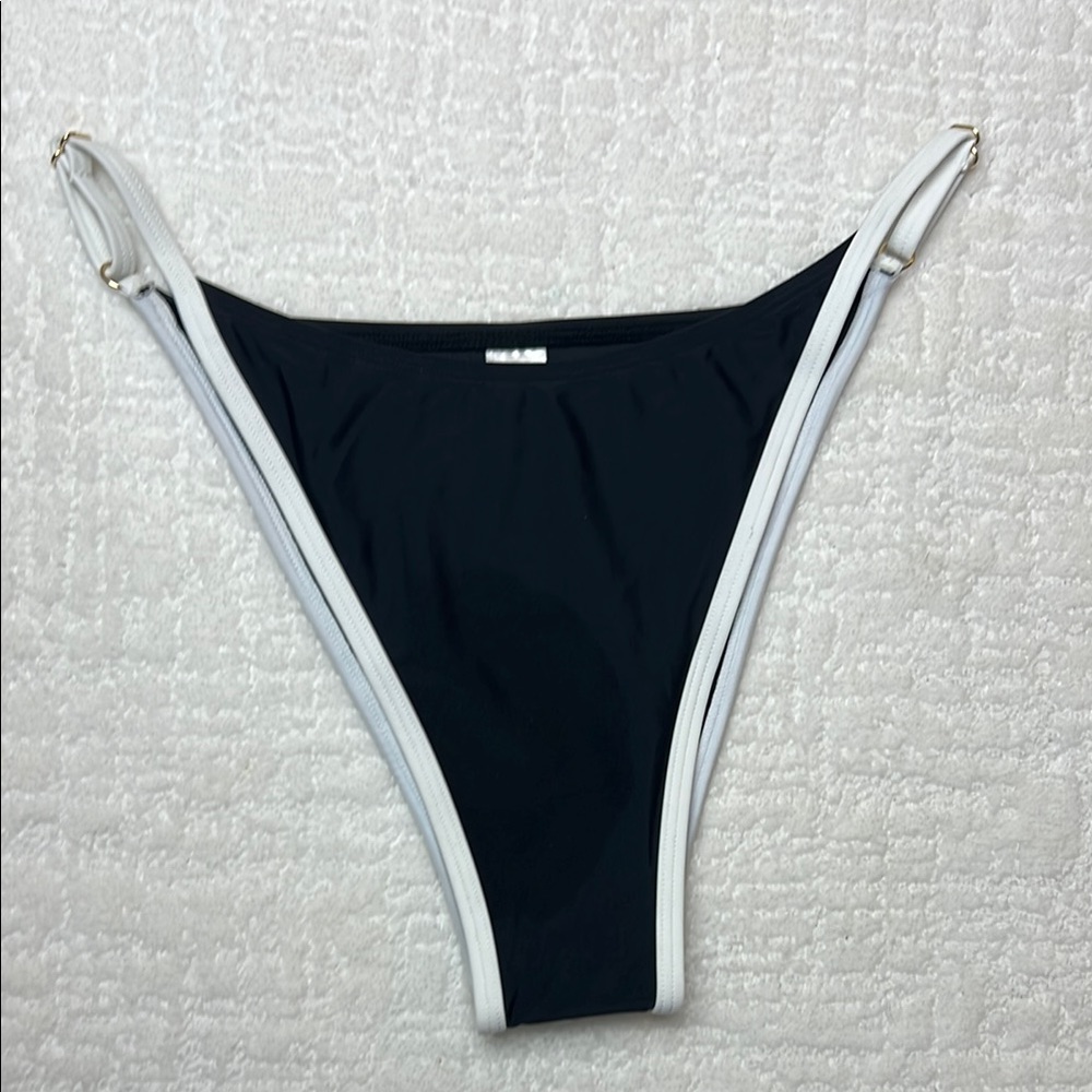 New! Colloyes black and white high waisted extra cheeky adjustable swim bottom M